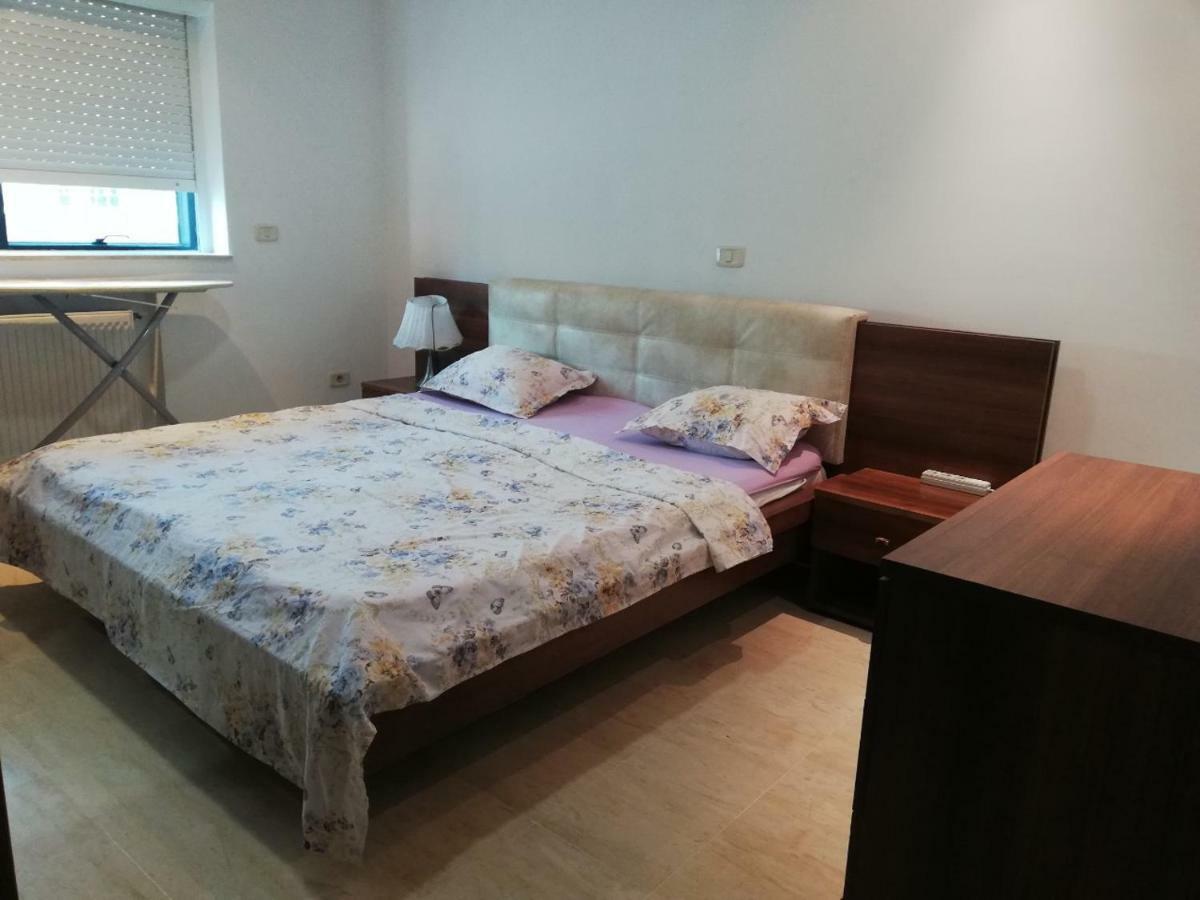Appartement Lac 2 Berges Du Lac Luaran gambar